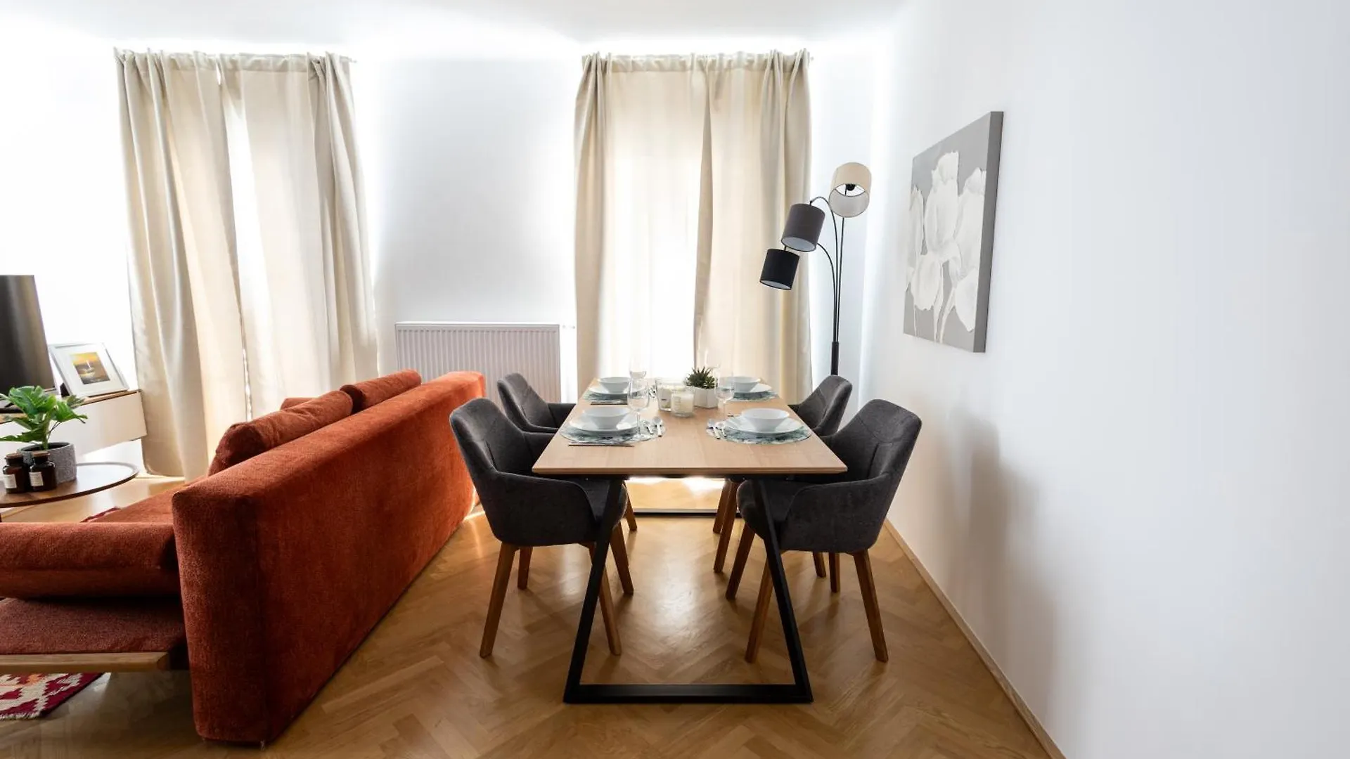 Central-New ; Marvelous Views Viyana Daire