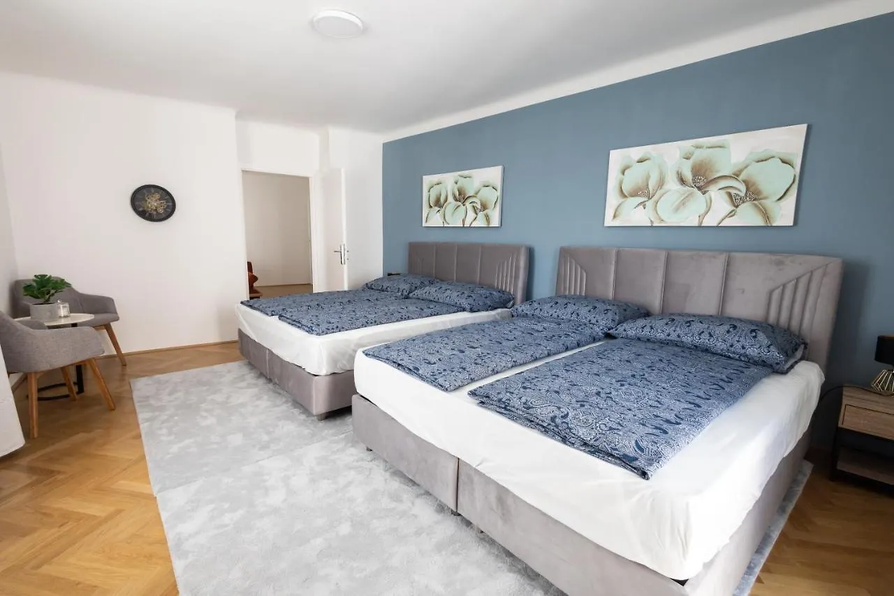Central-New ; Marvelous Views Vienna